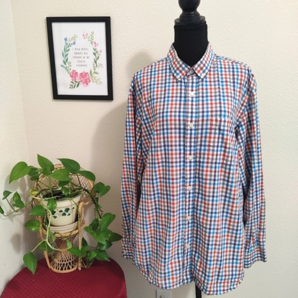 Banana Republic Size XL Men's Standard Fit Button Down Shirt